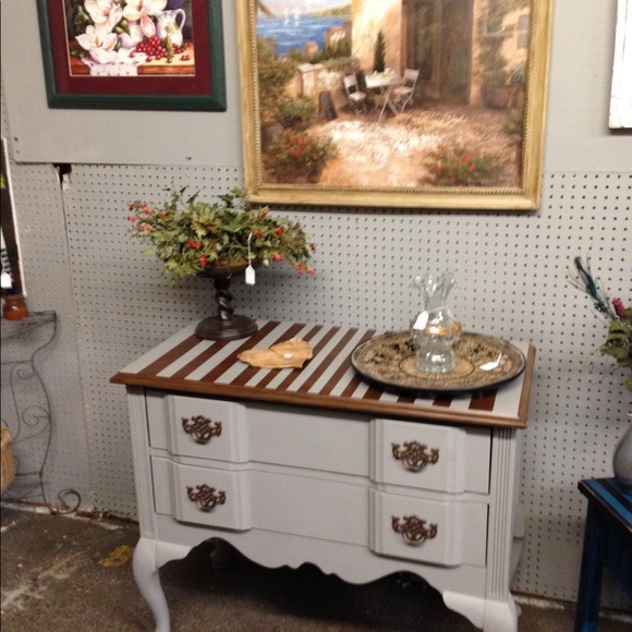 Meet your Posher, Susan - Picture 3 of 9